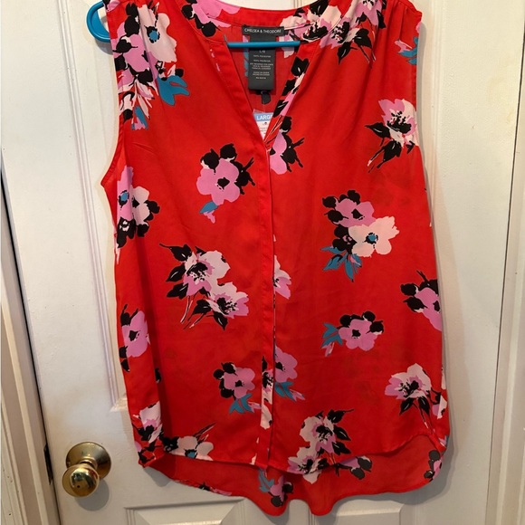 Chelsea &‎ Theodore Red Floral Women's Top - Picture 1 of 2